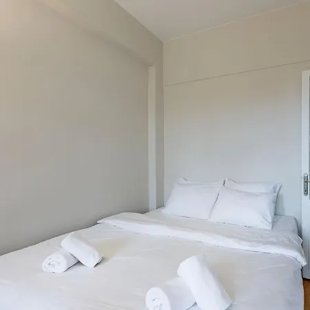 2 Bedroom Comfortable With View Near Istiklal Street In Beyoglu Istambul