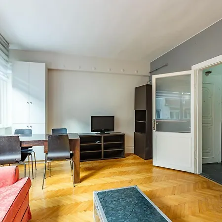 2 Bedroom Comfortable With View Near Istiklal Street In Beyoglu Istanbul
